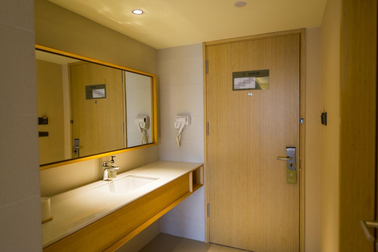 Ji Hotel Chengdu Jiuyanqiao מראה חיצוני תמונה